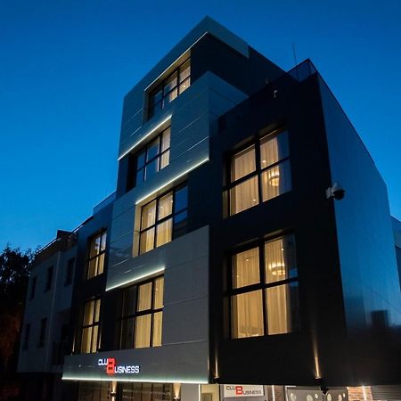 Family Hotel Business Club Szumen Zewnętrze zdjęcie