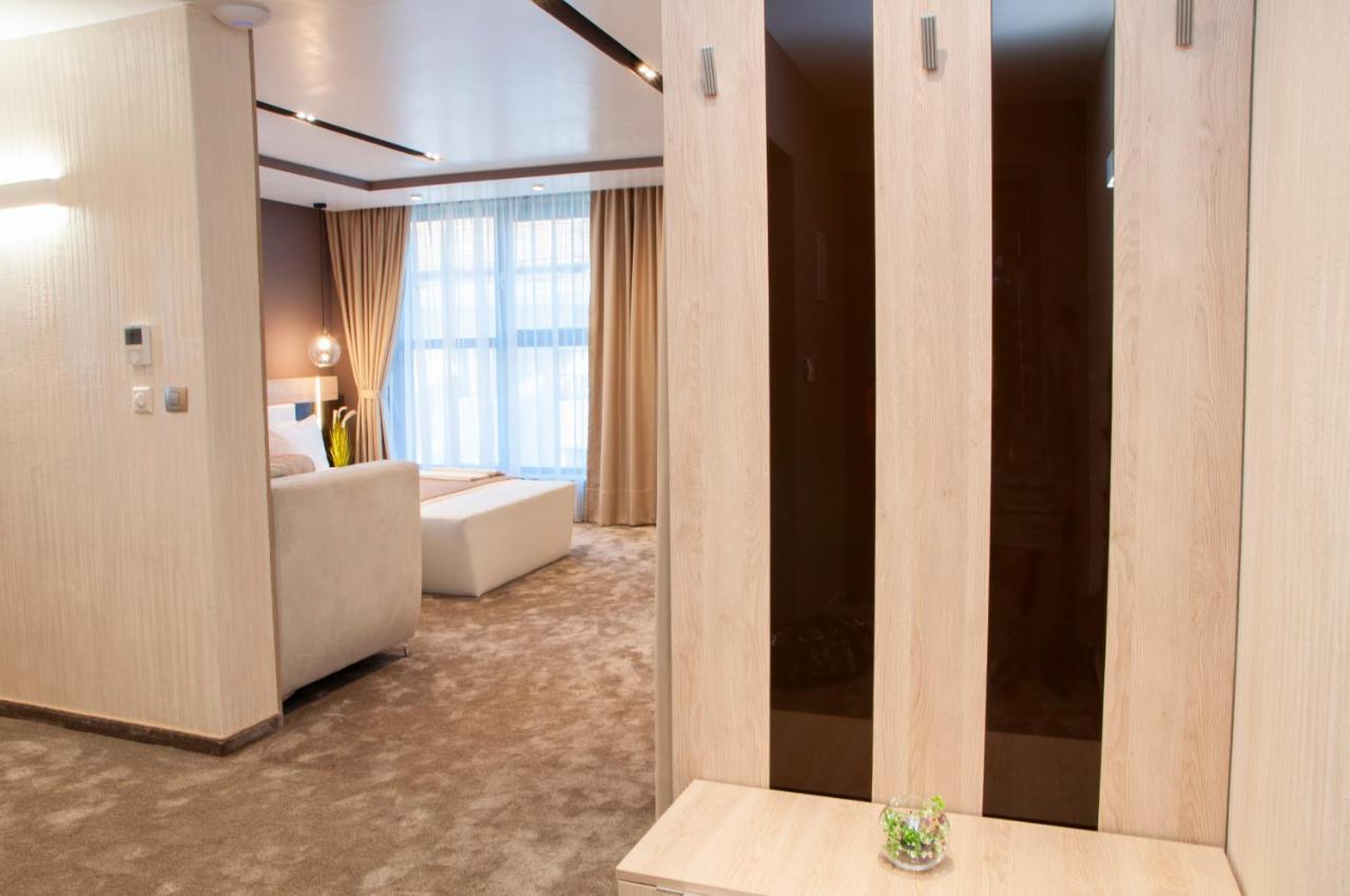 Family Hotel Business Club Szumen Zewnętrze zdjęcie