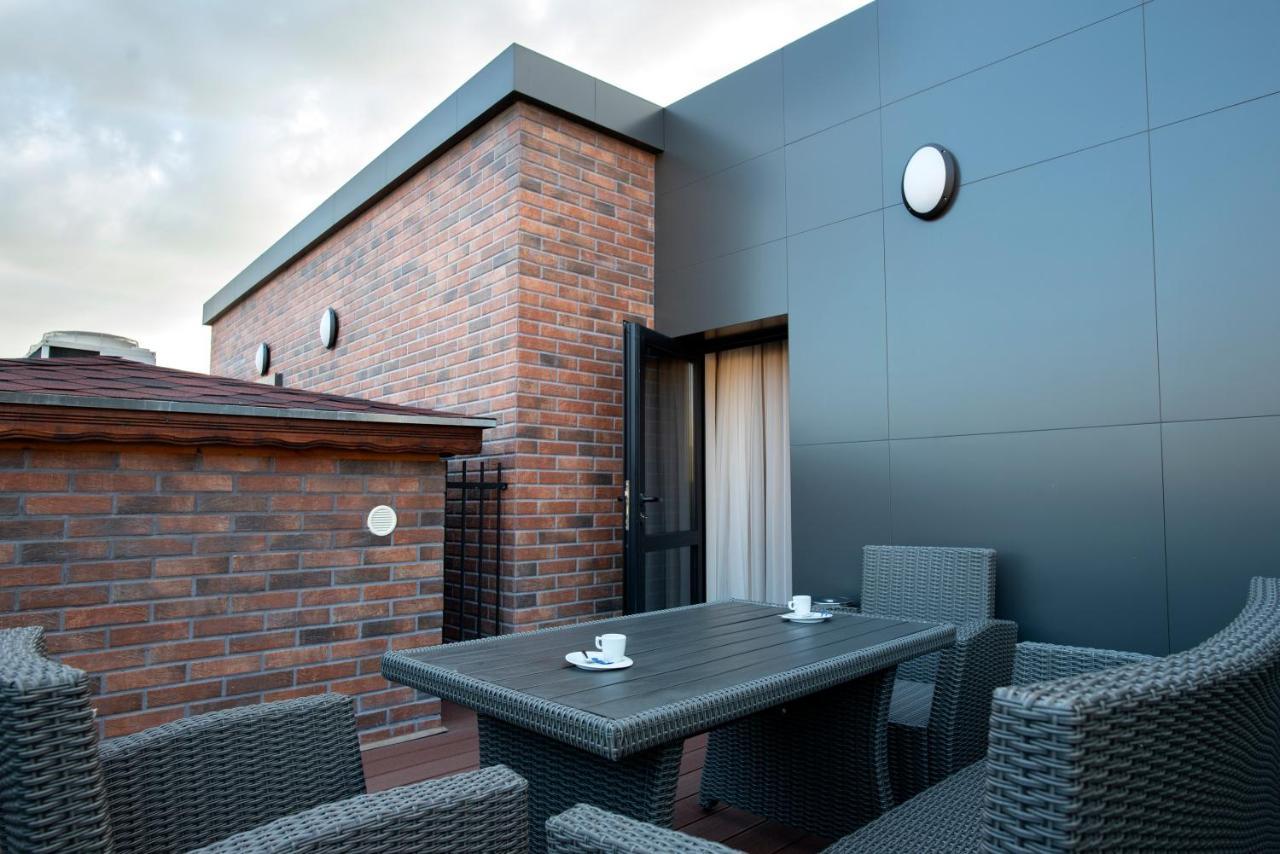 Family Hotel Business Club Szumen Zewnętrze zdjęcie