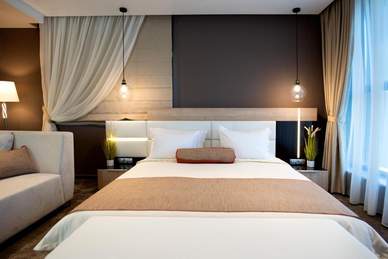Family Hotel Business Club Szumen Zewnętrze zdjęcie