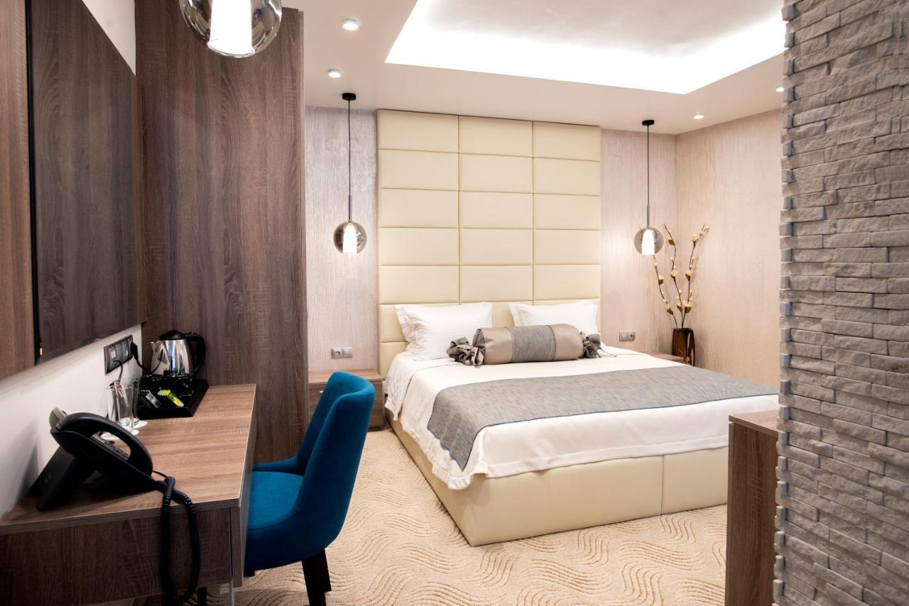 Family Hotel Business Club Szumen Zewnętrze zdjęcie
