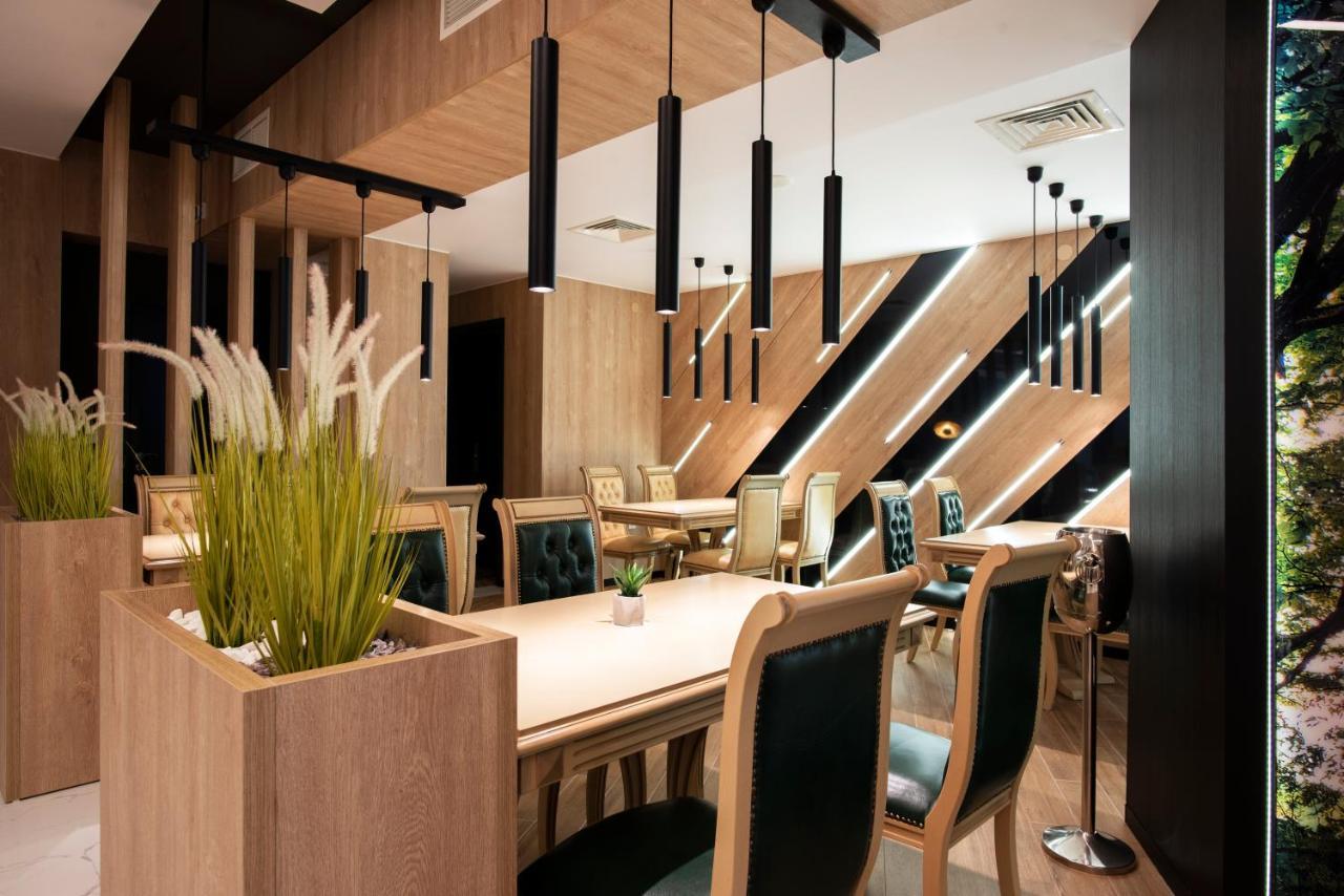 Family Hotel Business Club Szumen Zewnętrze zdjęcie